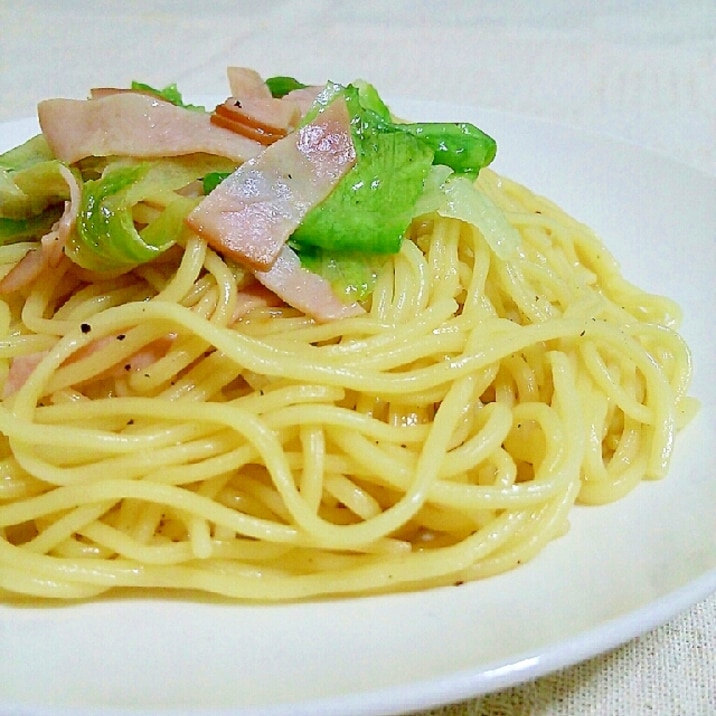 ハムとレタスのレモン塩焼きそば